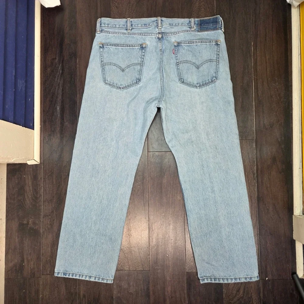 Levis 505 Jeans Mens 38x29 Blue Light Wash High Rise Missing Leather Patch